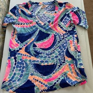 Xs EUC lilly pulitzer tshirt
